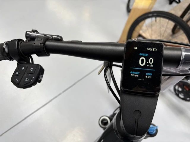 PROMO! Explore E+ 0 Pro STA 25km/h L Gunmetal Black PROMO! Explore E+ 0 Pro STA 25km/h L Gunmetal Black